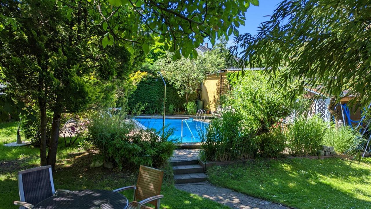 Fuenf Linden Hotel Straupitz Bagian luar foto