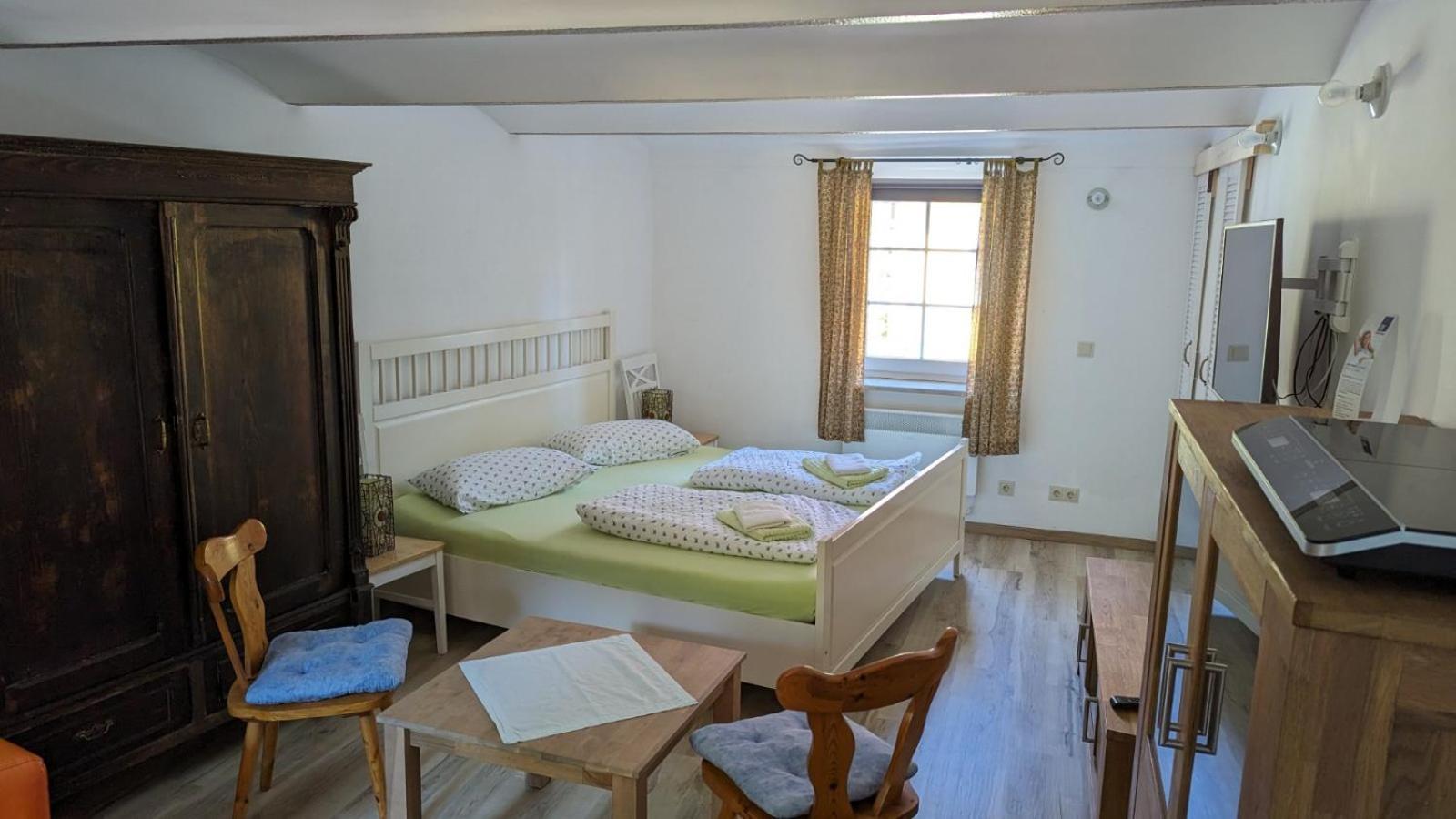 Fuenf Linden Hotel Straupitz Ruang foto