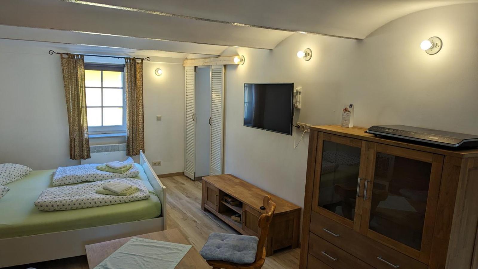 Fuenf Linden Hotel Straupitz Ruang foto